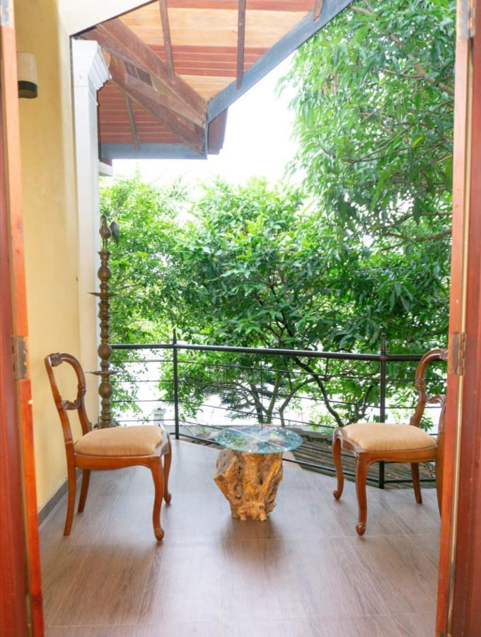 Airport Villa D 87 Katunayaka Extérieur photo